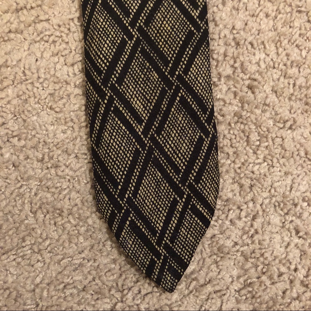 Men’s akm tie black